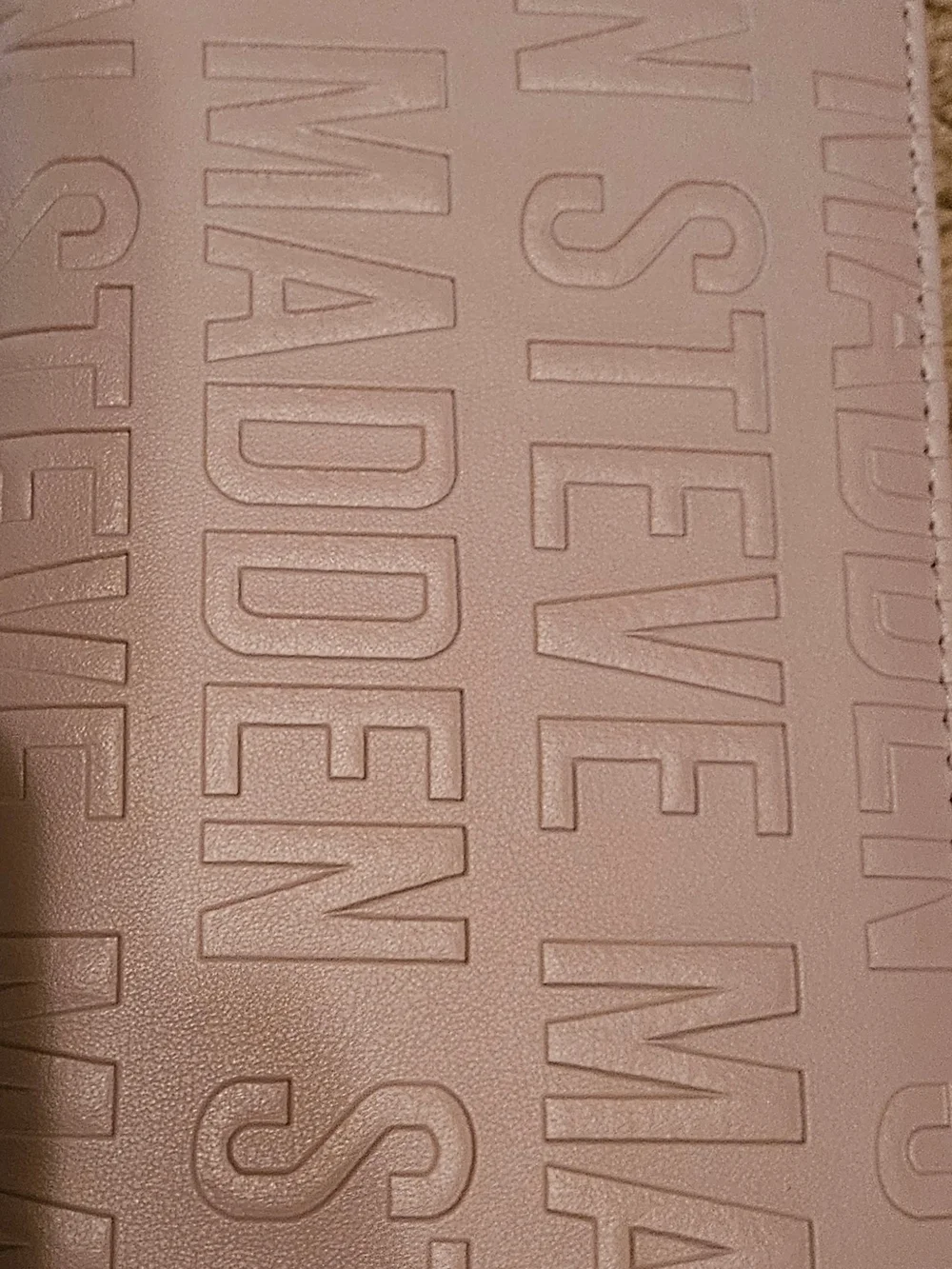 Steve Madden Embossed Zip Wallet - Pale Pink